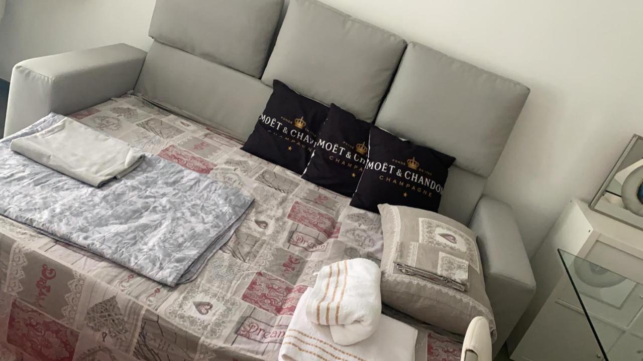 Decoluxe !Apartamento Con 1 Camera Da Letto , In Zona San Paolo , Via Martiniana Turín Exterior foto