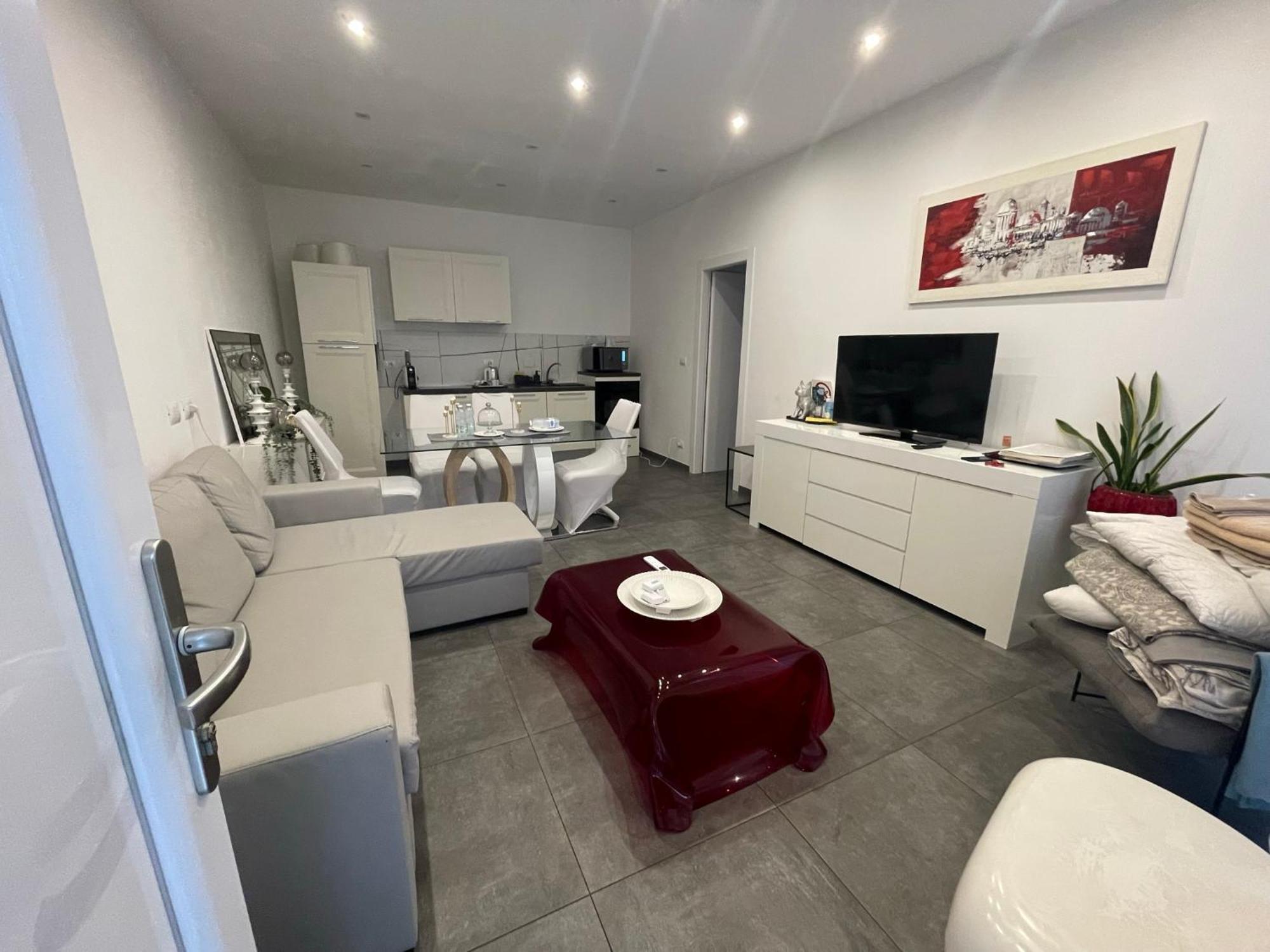 Decoluxe !Apartamento Con 1 Camera Da Letto , In Zona San Paolo , Via Martiniana Turín Exterior foto
