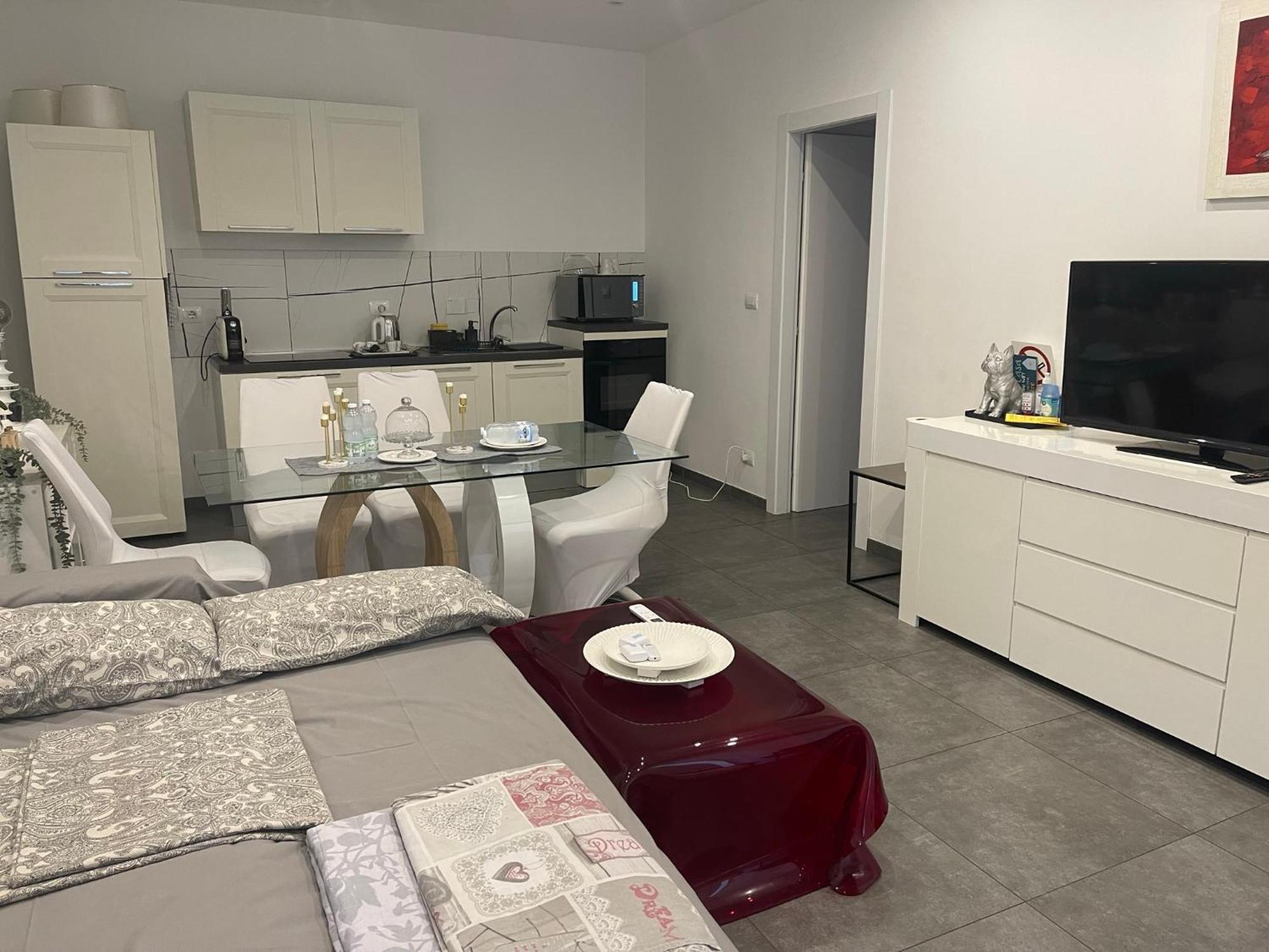Decoluxe !Apartamento Con 1 Camera Da Letto , In Zona San Paolo , Via Martiniana Turín Exterior foto